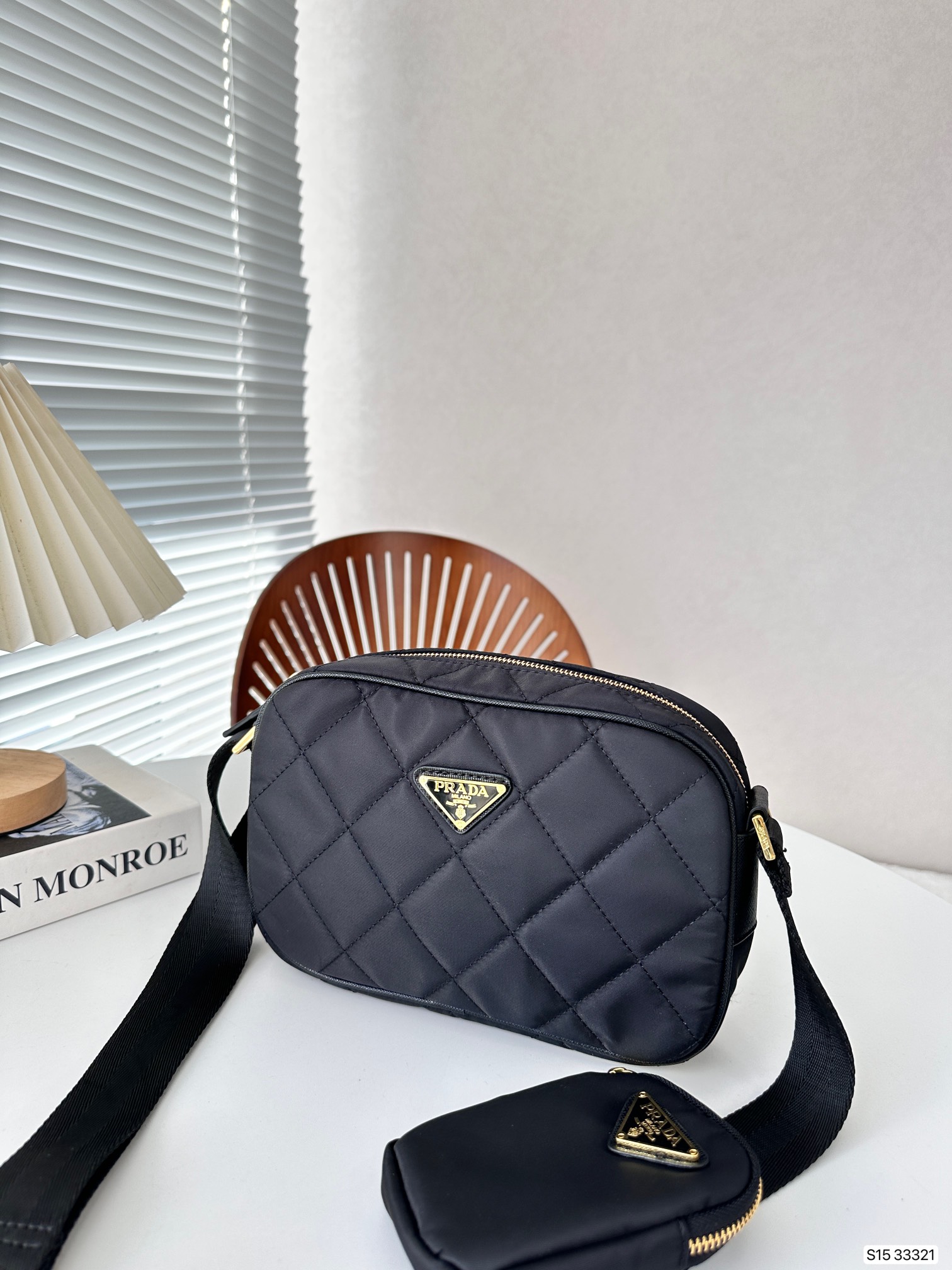 【PRADA 公式旗艦店】 プラダ 斜めがけバッグ当日出荷 好評に付き再入荷24*16CM - 画像 (3)