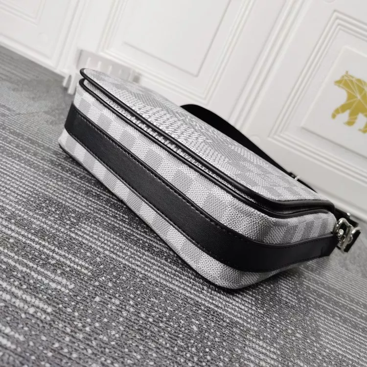 LOUIS VUITTON ルイヴィトン メッセンジャーバッグ 23.5X14X5CM - 画像 (16)