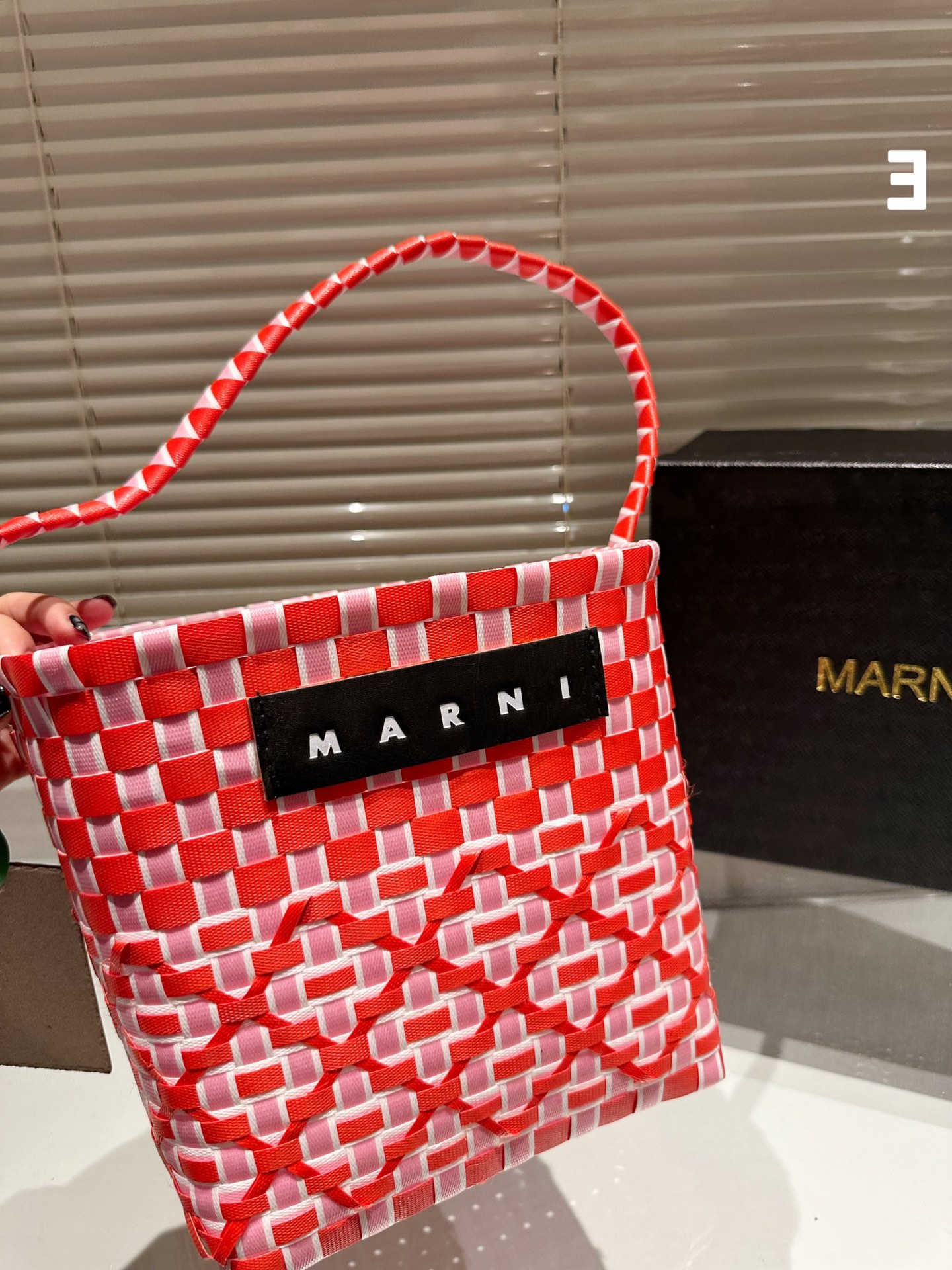 【新作!!】大人気★MARNI MARKET★ POD BUCKET BAG - 画像 (3)