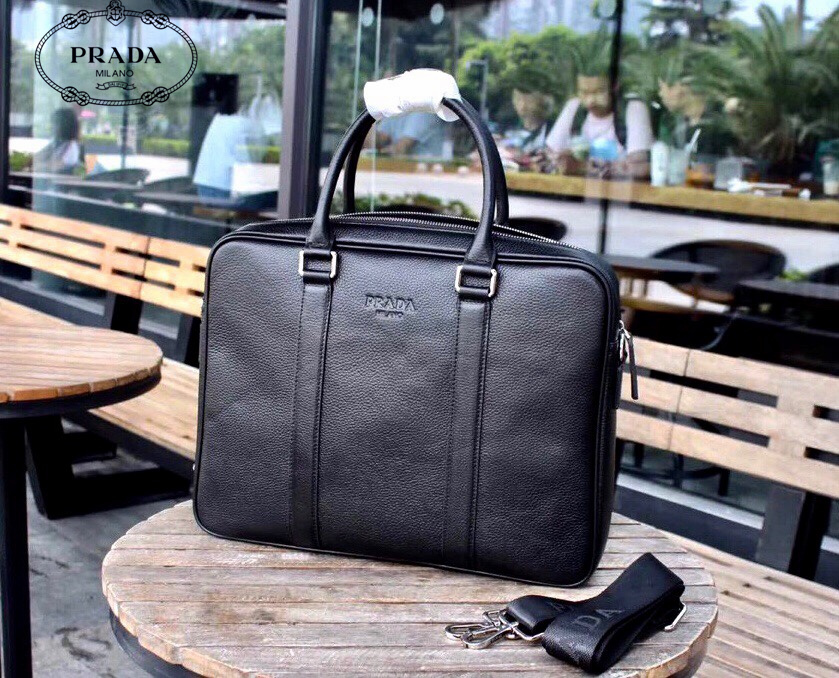 【PRADA 公式 旗艦店】プラダ ブリーフケース 当日出荷 好評に付き再入荷!39*30*6CM