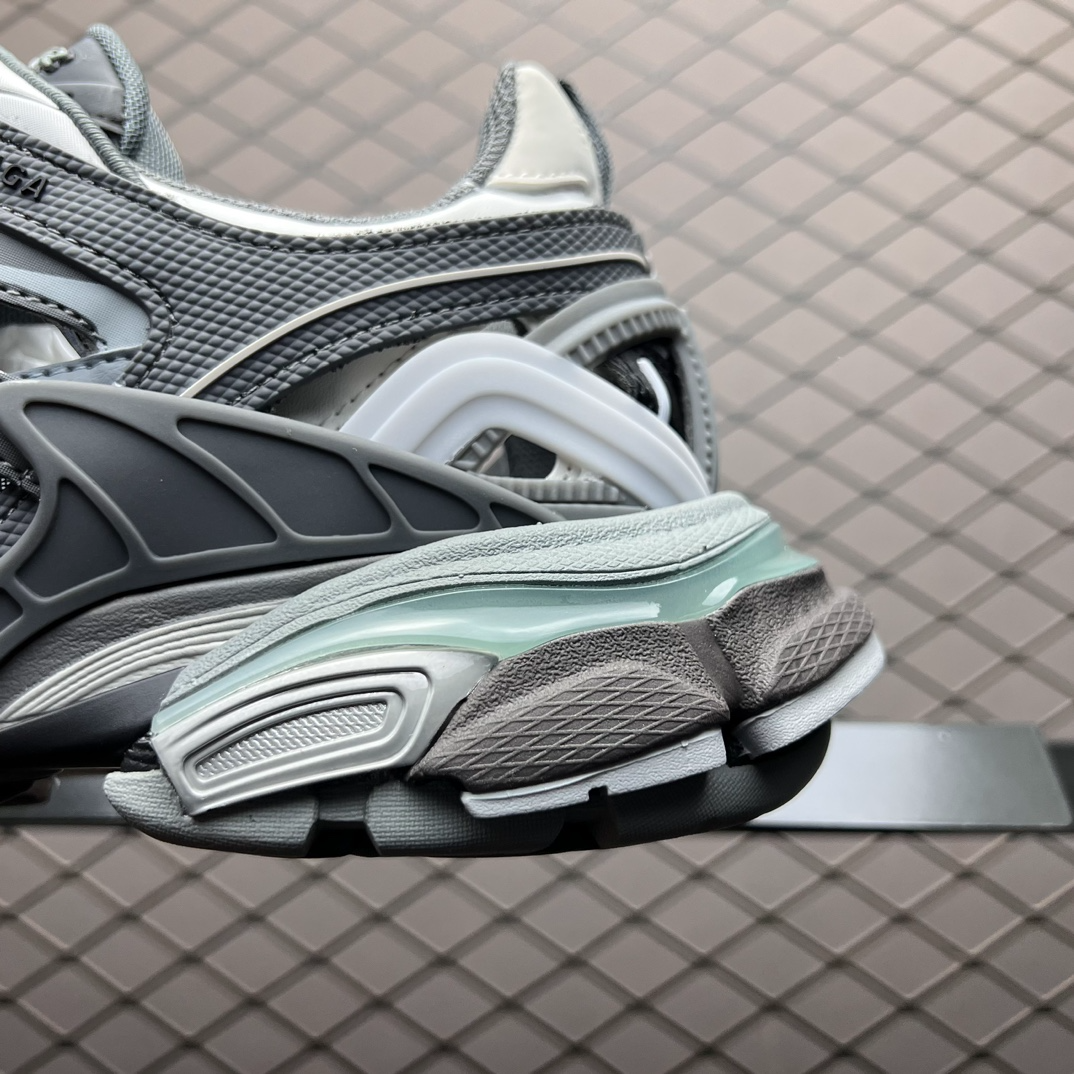 Balenciaga Track.2 Trainer Grey Black(568614W2GN31285) - 画像 (5)