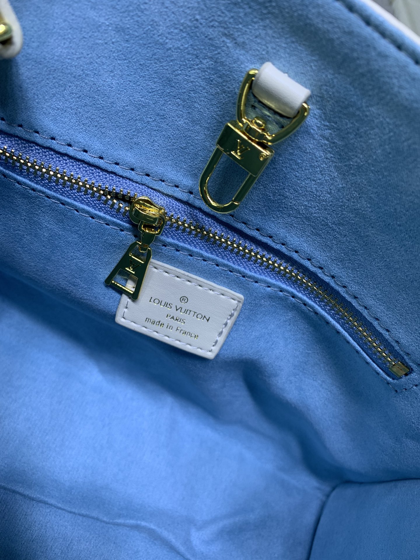 Louis Vuitton(ルイヴィトン) ONTHEGO バッグ 25x19cm - 画像 (9)