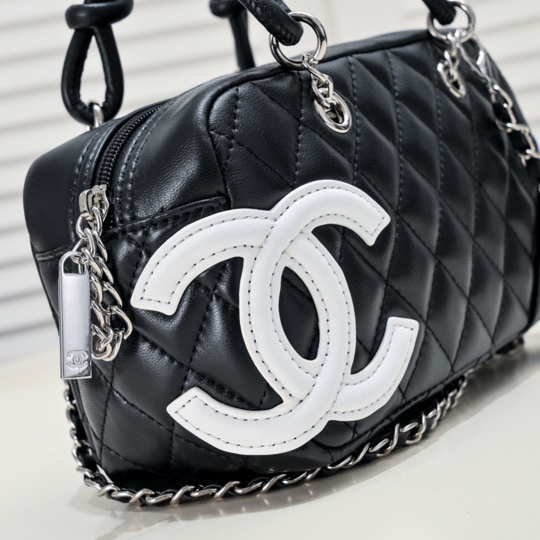 CHANEL A9117 SMALL bowling bag - 画像 (5)