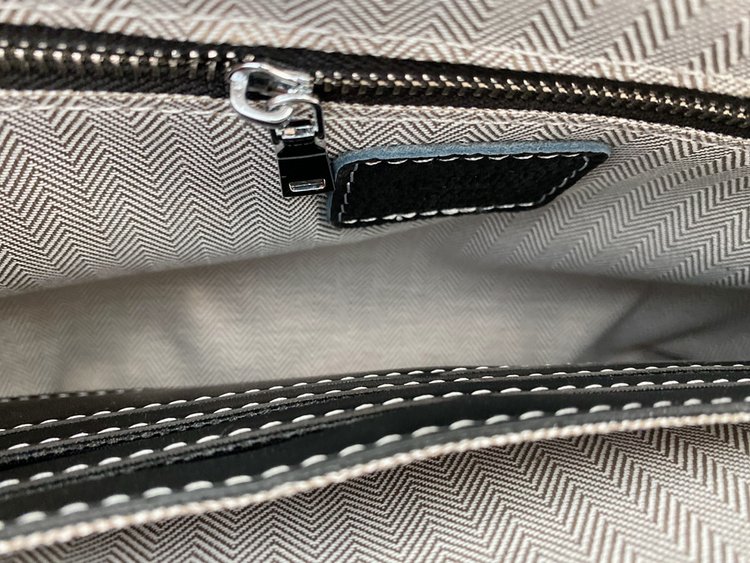 Hermes(エルメス) クラッチバッグ 28 x 17 cm - 画像 (8)