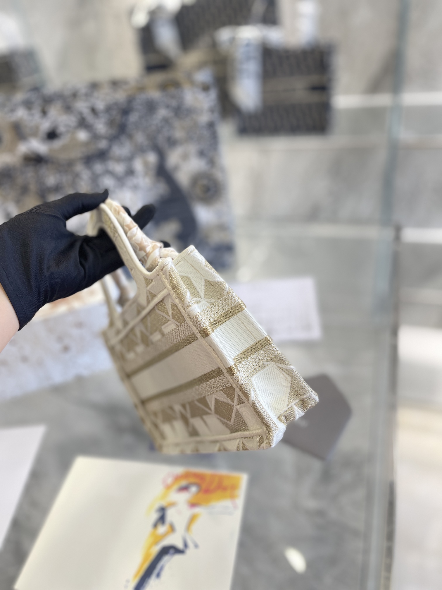 新型Diorミニ限定ハンドバッグ ディオールミニBOOK TOTEハンドバッグ - 画像 (6)