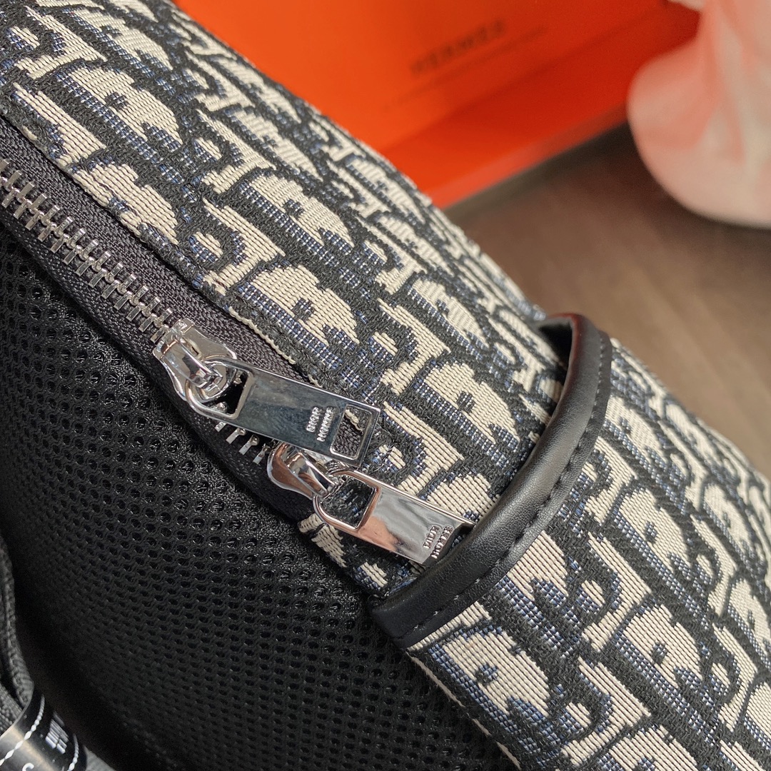 Dior ディオール バックパック 35x44cm - 画像 (7)