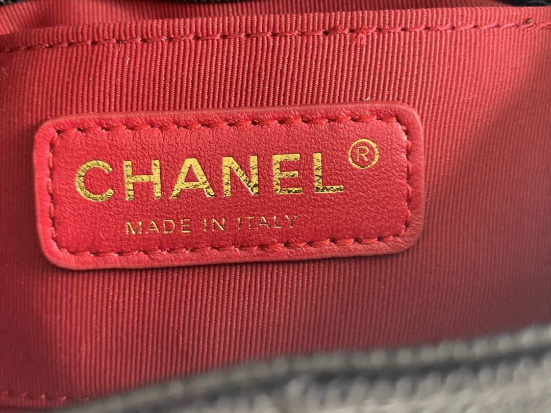 Chanel MINI CLASSIC FLAP BAG 3368 - 画像 (4)