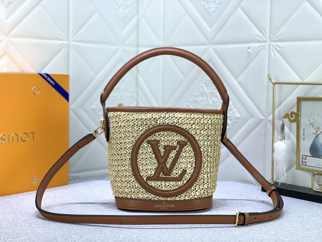 【louis vuitton】*国内発送*★新作 louis vuittonバッグ★-BUYMA - 画像 (4)