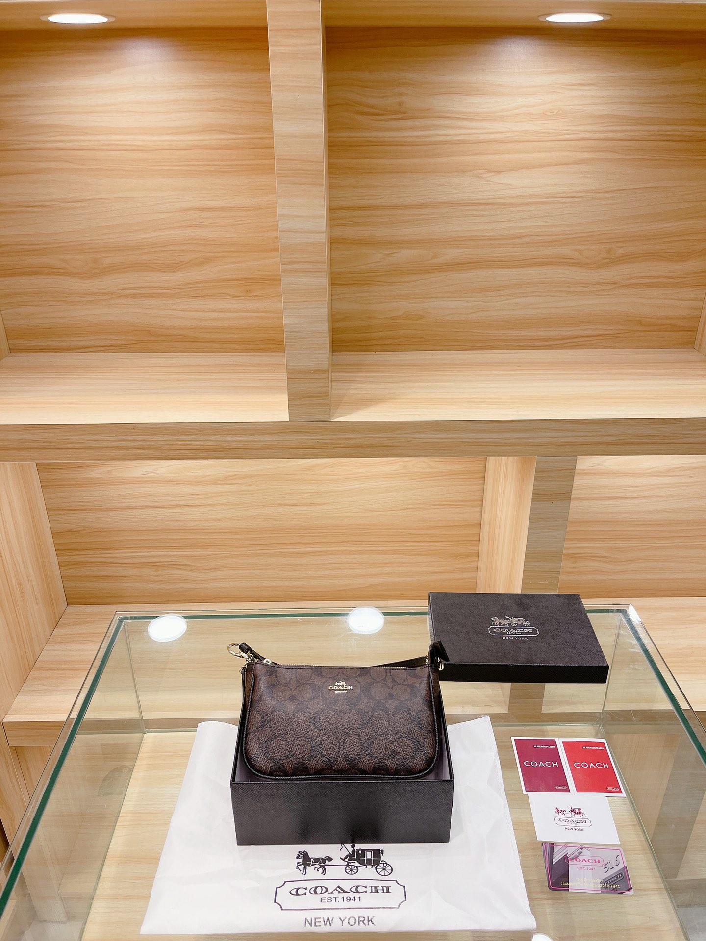 Coach コーチ メッセンジャーバッグ 22.12.5cm - 画像 (8)