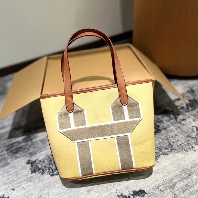 HERMES キャンバス製野菜バスケット - 画像 (36)