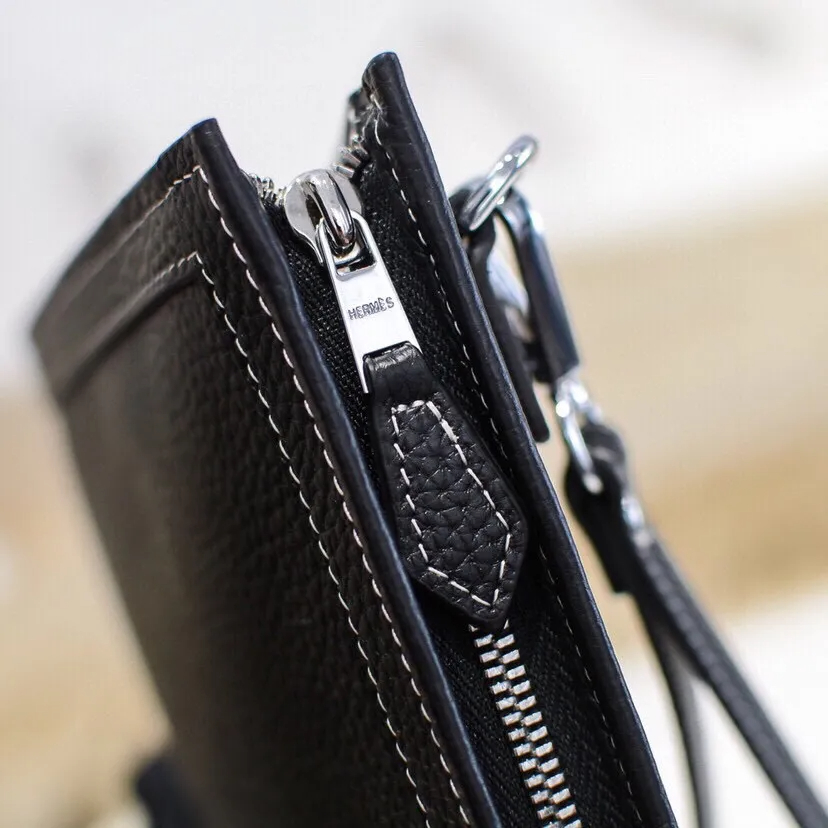 【HERMES 公式旗艦店】エルメス クラッチバッグ 当日出荷 好評に付き再入荷!26*16*4CM - 画像 (8)