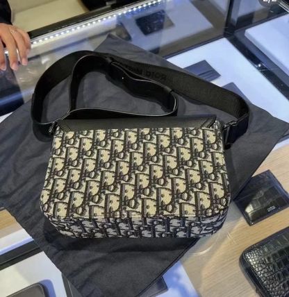 ★素敵!大人気【 DIOR 】SADDLE メッセンジャーバッグ - 画像 (5)