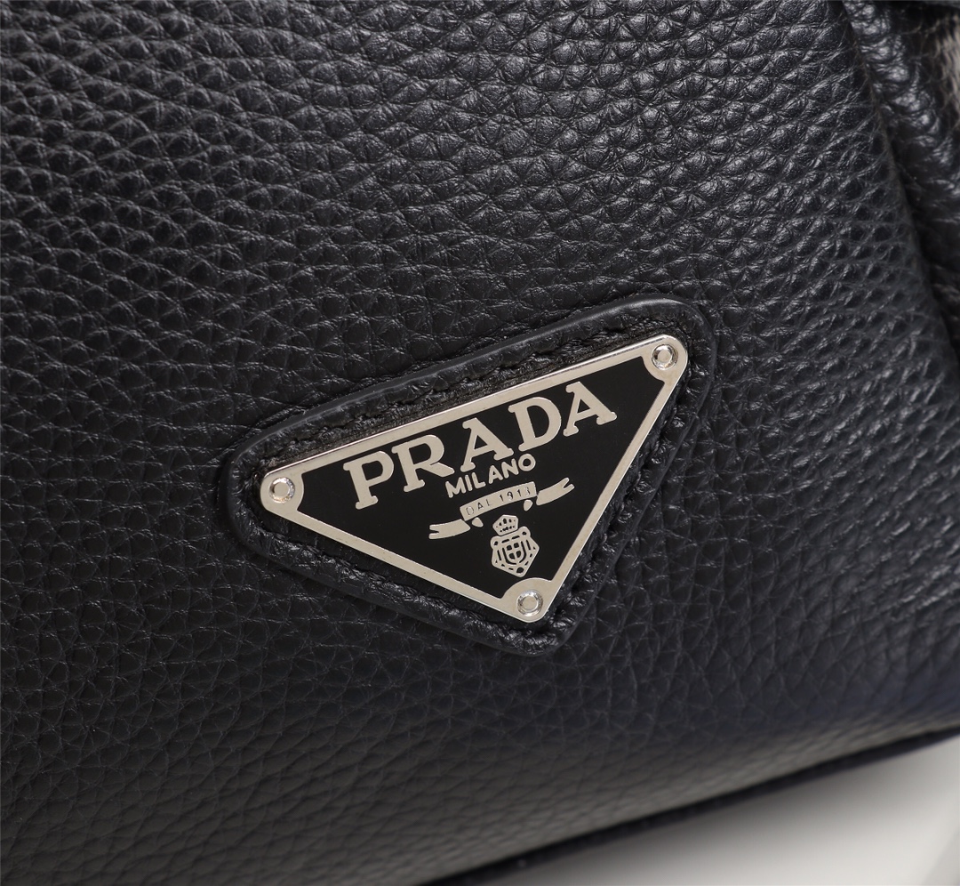 【PRADA 公式 旗艦店】プラダ 斜めがけバッグ 当日出荷 好評に付き再入荷!30*22*10CM - 画像 (7)