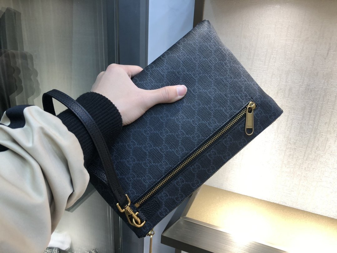 Gucci(グッチ)クラッチバッグ 27X17X3cm - 画像 (2)