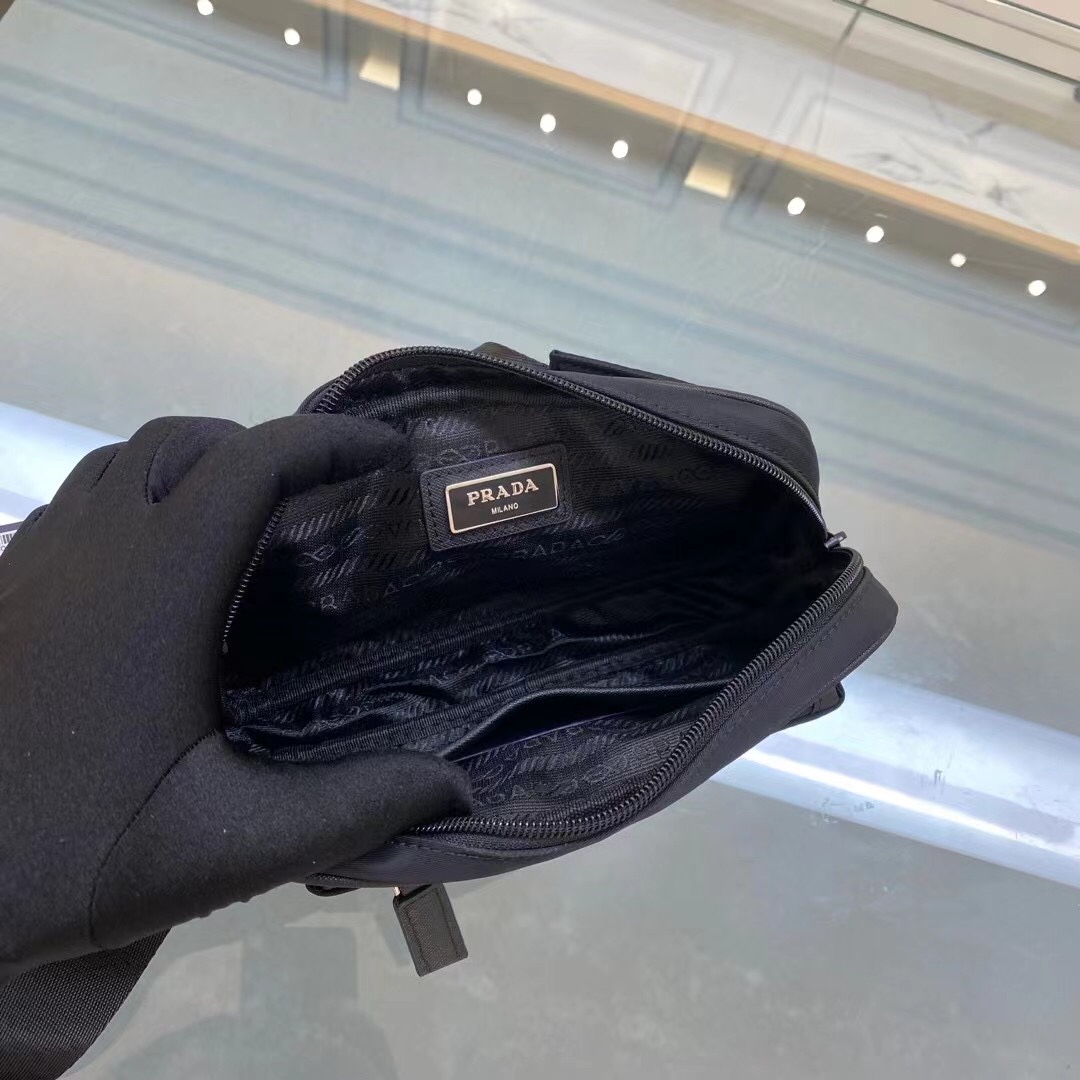 【PRADA 公式旗艦店】プラダ ウエストポーチ 当日出荷 好評に付き再入荷21*12.5*4.5CM - 画像 (4)