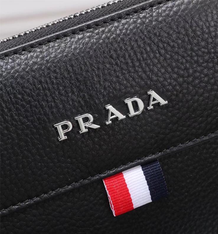 【PRADA 公式旗艦店】プラダ クラッチバッグ 当日出荷 好評に付き再入荷!28*18*3CM - 画像 (8)