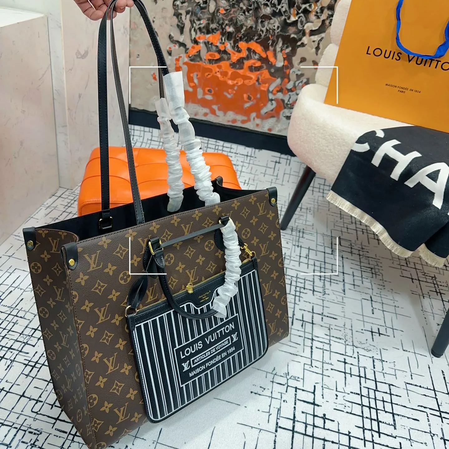 Louis Vuitton(ルイヴィトン) コストパフォーマンスの王様 onthego マミーバッグ 新モデル発売 - 画像 (5)