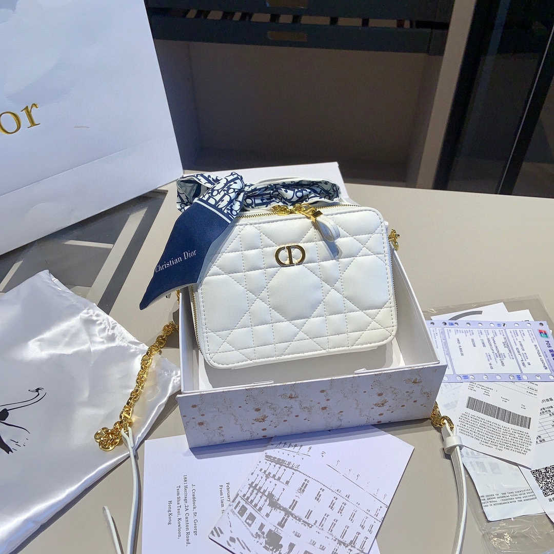 【Dior】Dior専門店バカ売れ商品CAROボックスバッグ - 画像 (3)