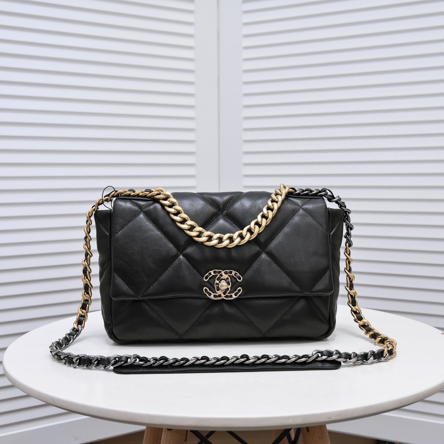 CHANEL 19 AS1160 19BAG - 画像 (18)