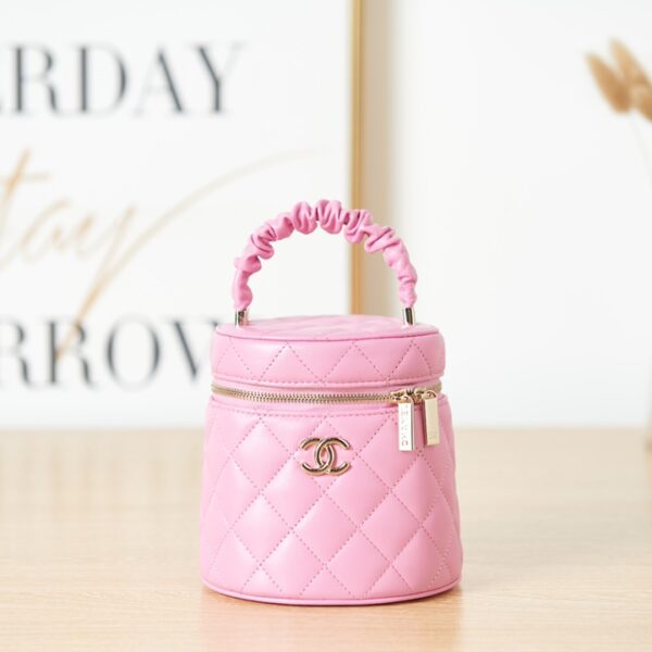 Chanel MINI CHANEL 22S AS2730