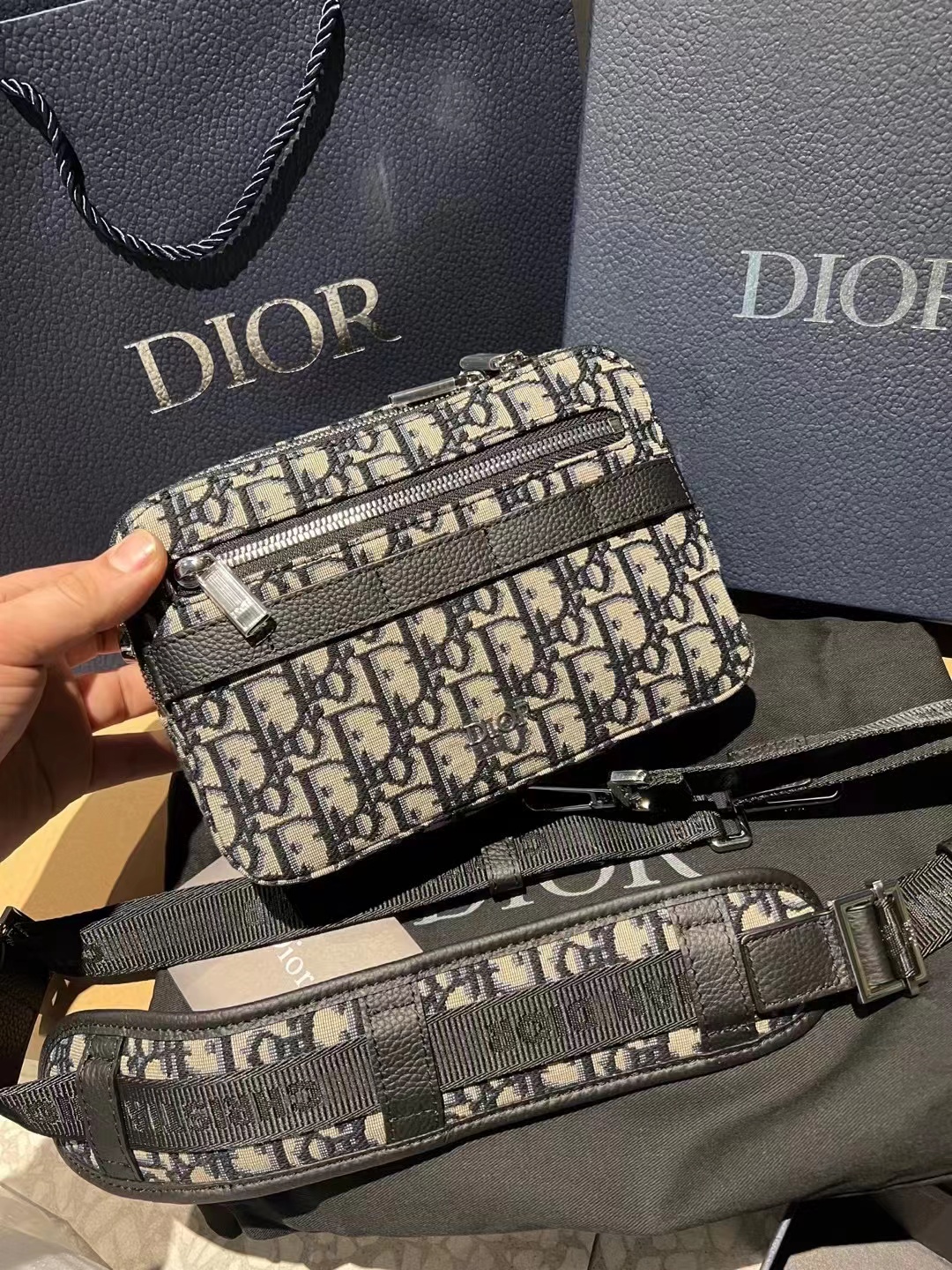 Dior ディオール SAFARI メッセンジャーバッグ - 画像 (3)