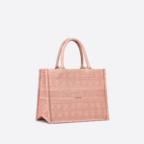 日本先行発売 ディオールブックトート カナージュ エンブロイダリー スモールバッグ ボワ ドゥ ローズ - 画像 (2)