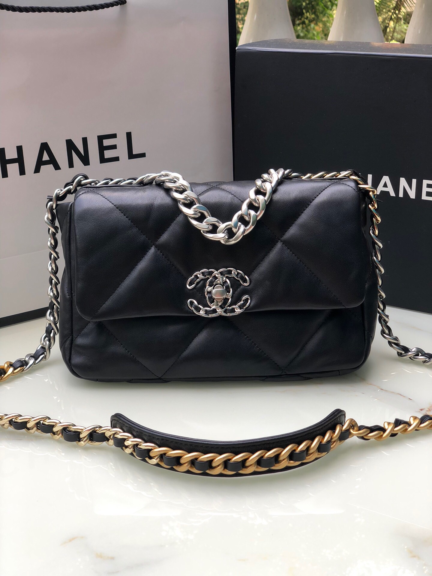 Chanel 19 small 1160