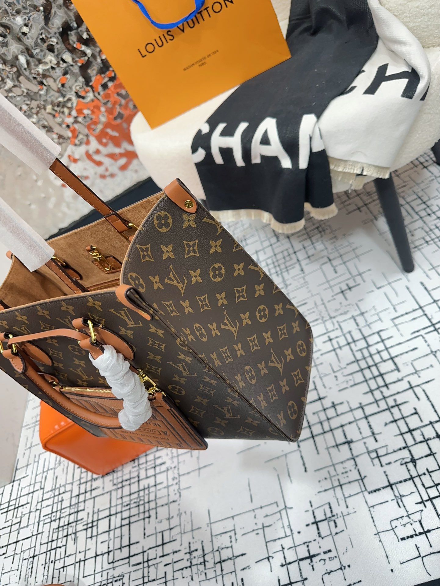 Louis Vuitton(ルイヴィトン) コストパフォーマンスの王様 onthego マミーバッグ 新モデル発売 - 画像 (35)