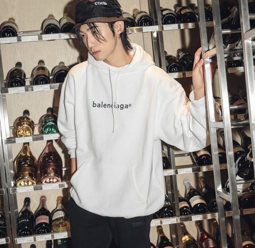 【BALENCIAGA】バレンシアガ 男女兼用、ご好評に付き再入荷! - 画像 (6)