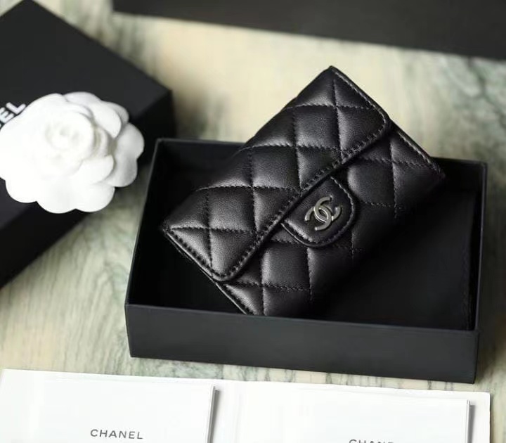 Chanel Classic Leather Wallet In Black - 画像 (12)