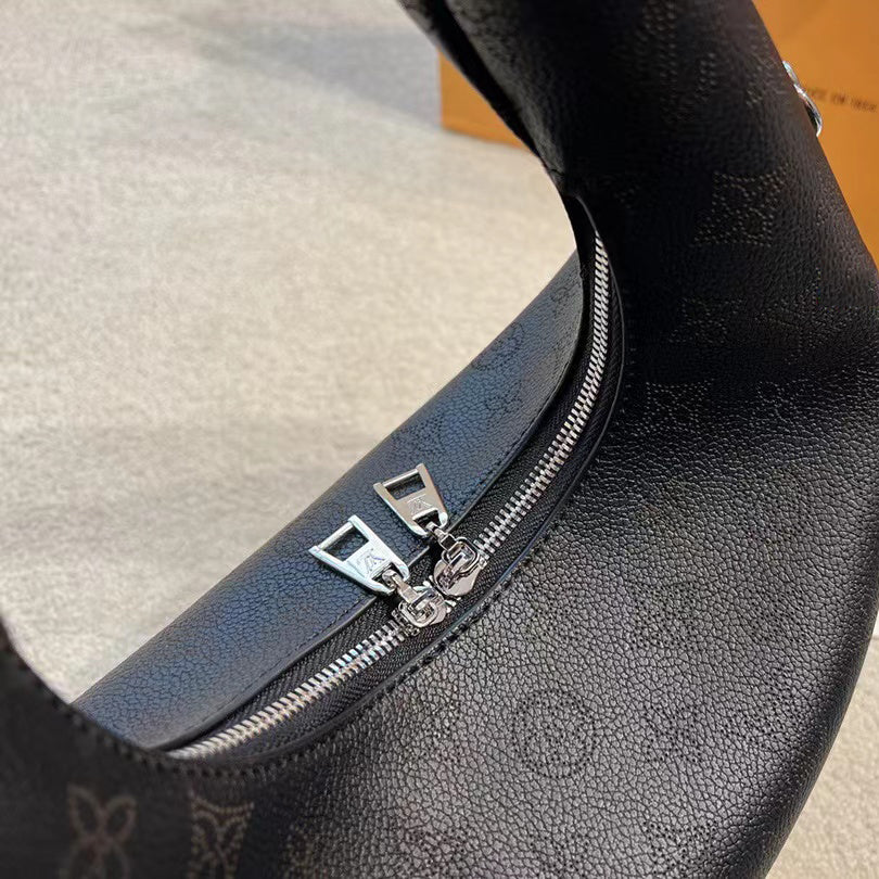 L&v WHY KNOT 蝶ネクタイ型トートバッグ - 画像 (5)