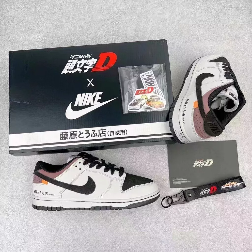 ★NIKE★送関込★激レア確定!世界が欲しがるプレミアムな逸足♪ 【今年の新商品】【新商品発売】頭文字D×NIKE Low Dunks - 画像 (2)