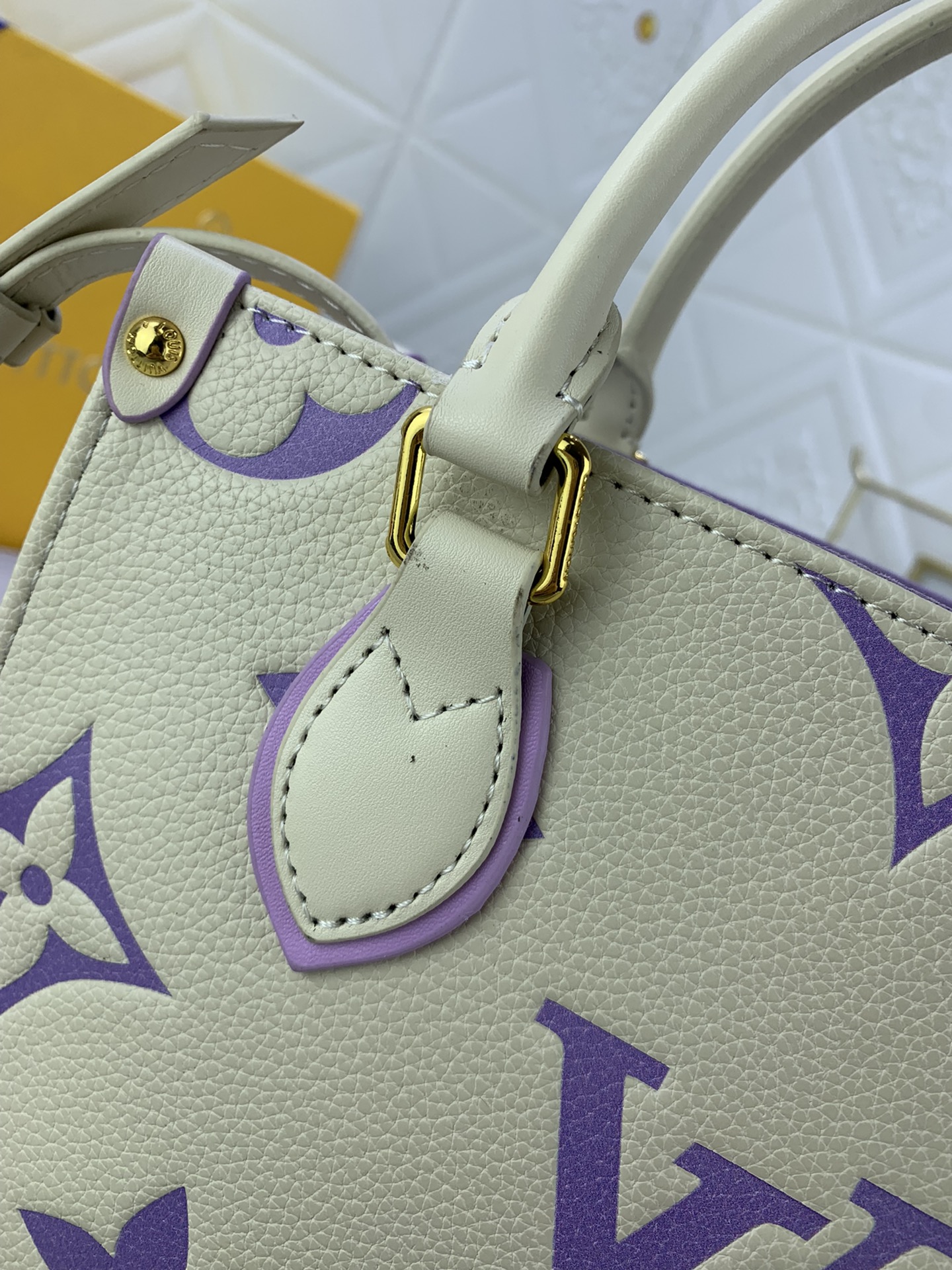 Louis Vuitton(ルイヴィトン) ONTHEGO バッグ 25x19cm - 画像 (15)