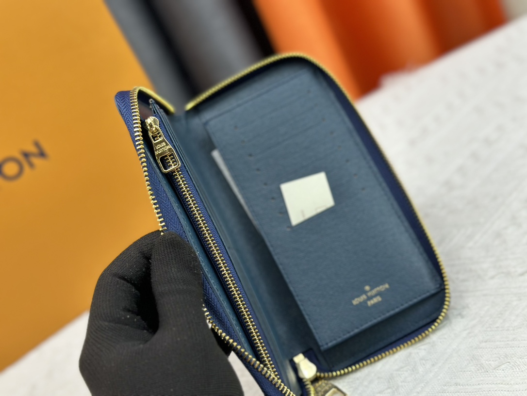 LOUIS VUITTON ダミエのチェック柄をベースにしたメゾンオリジナル柄 N40675 - 画像 (8)