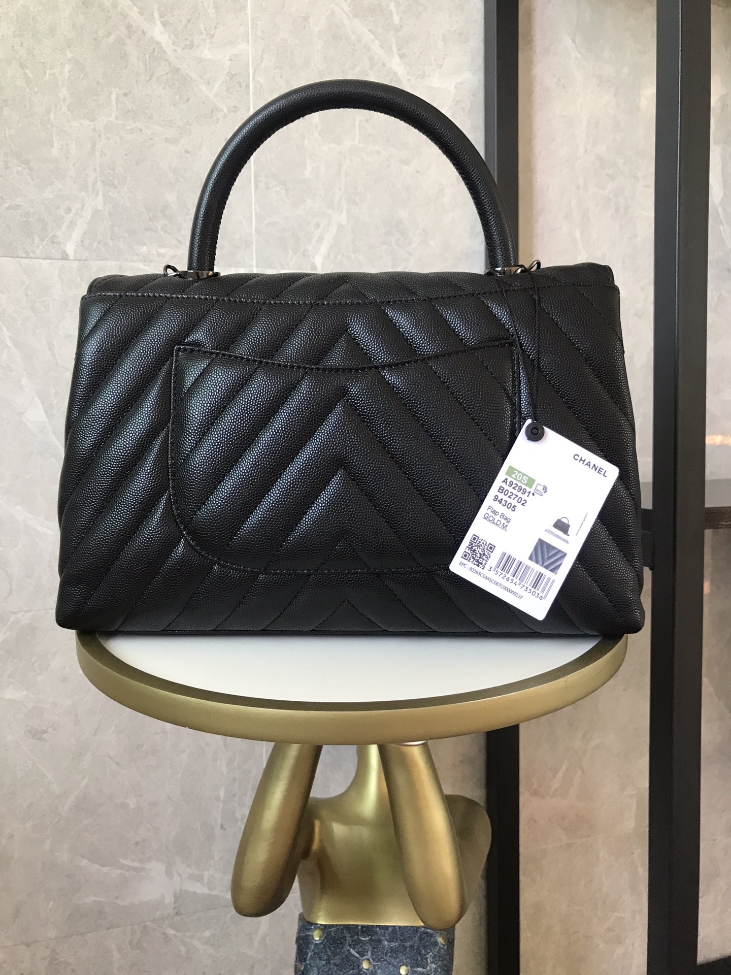 Chanel Cowhide handbag 92991 - 画像 (20)