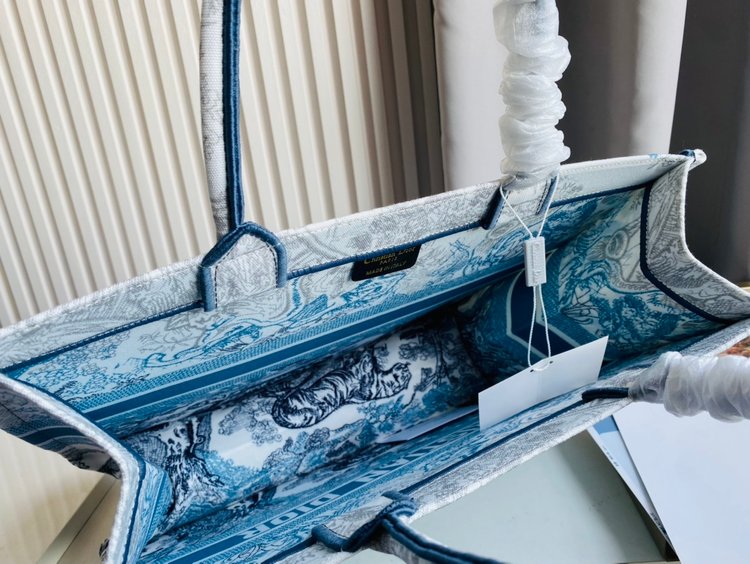 Christian Dior 【ディオール】トートバッグ 36cm - 画像 (5)