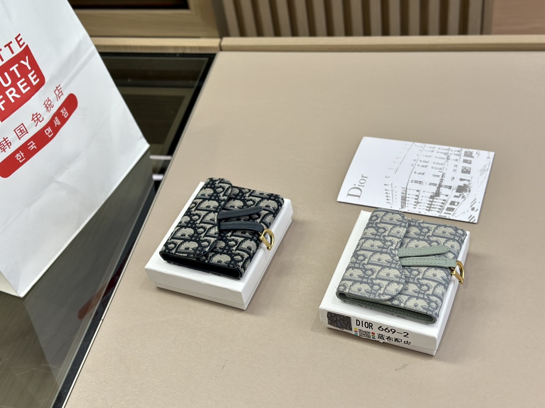 【DIOR】即発!DIOR コンパクトウォレット ミニ財布【財布】 - 画像 (3)