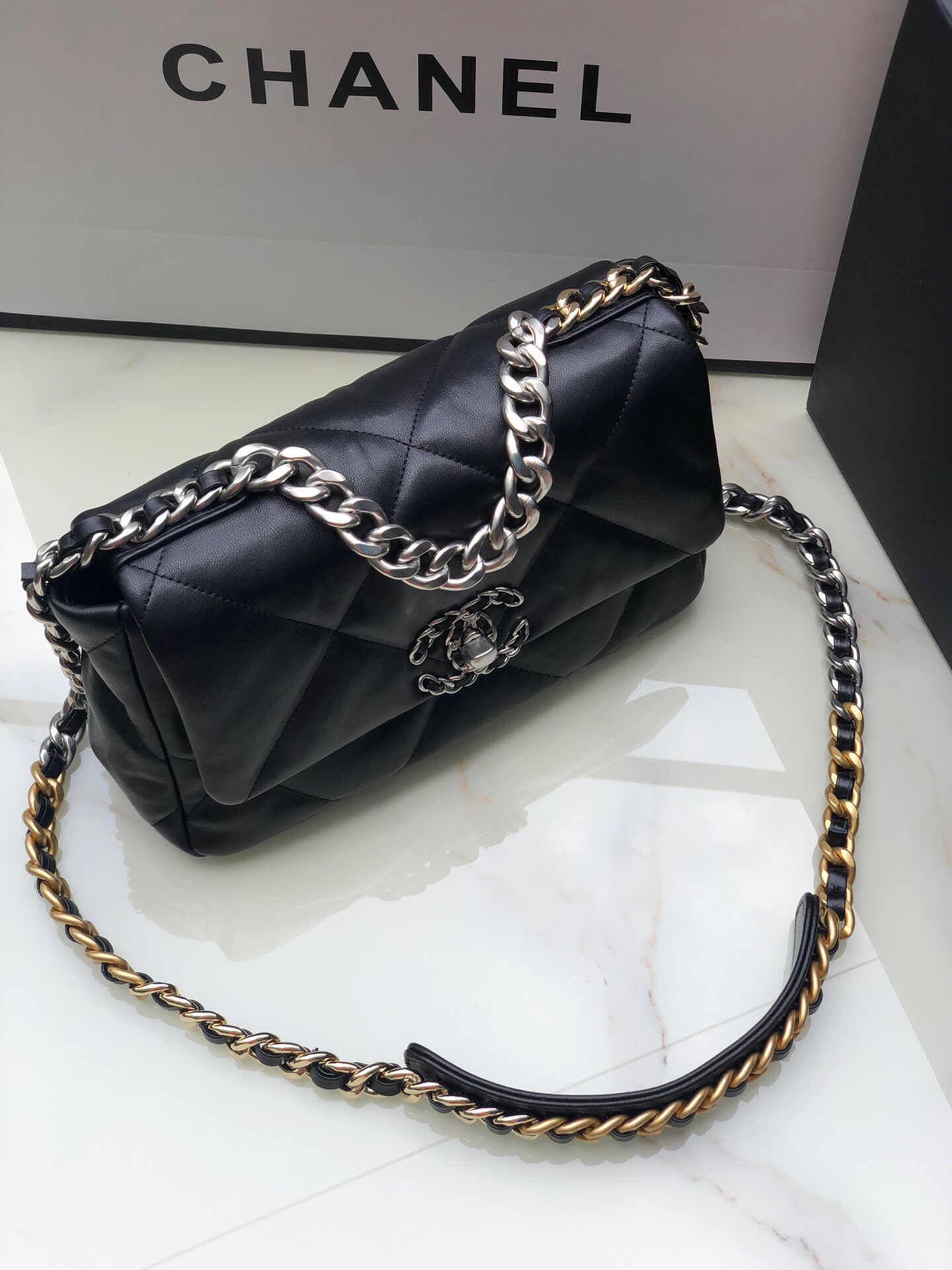 Chanel 19 small 1160 - 画像 (3)