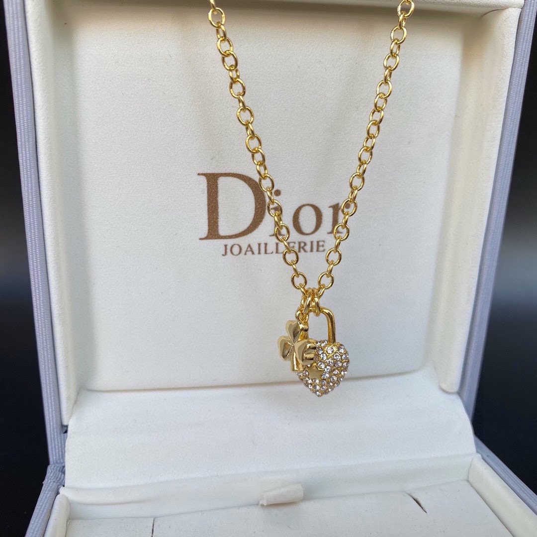 🔥2 個購入すると、最低価格の 1 個が無料になります🔥Dior (ディオール) ネックレス