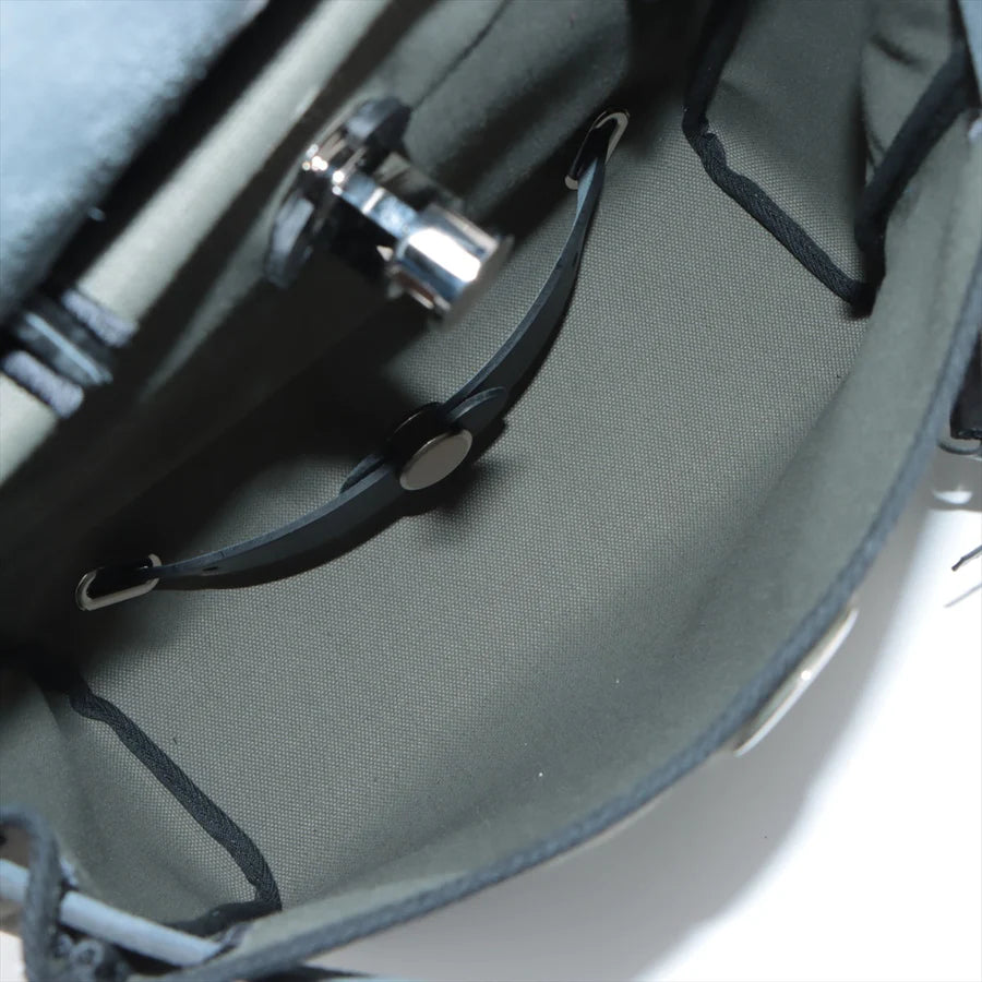 エルメス エールバッグジップPM トワルミリタリー カーキ シルバー金具 - 画像 (8)