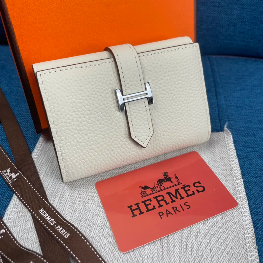 HERMÈS 三つ折り財布 8カラー 10X12CM - 画像 (9)