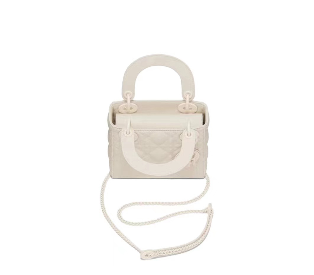 DIOR★ウルトラマット LADY DIOR バッグ カナージュ ミニ - 画像 (4)