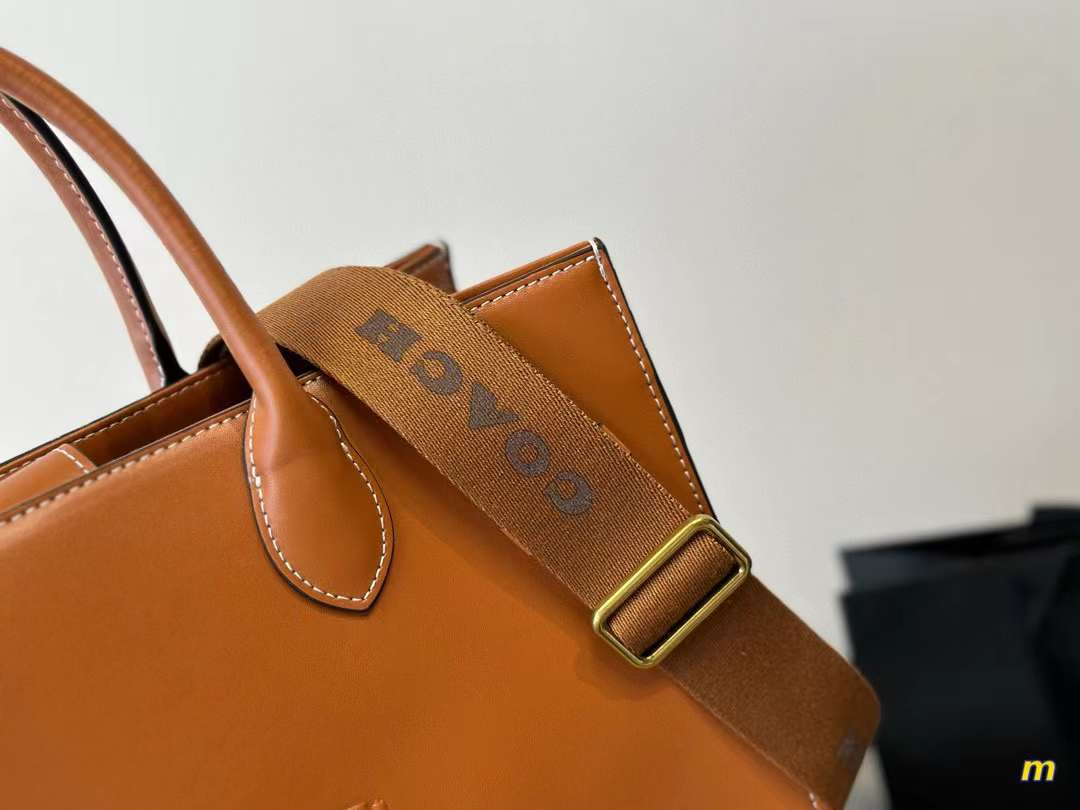 Coach コーチ メッセンジャーバッグ 35*29cm - 画像 (3)