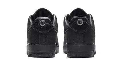 NIKE×STUSSY 】STUSSY × NIKE AIR FORCE 1 LOW "TRIPLE BLACK" - 画像 (4)