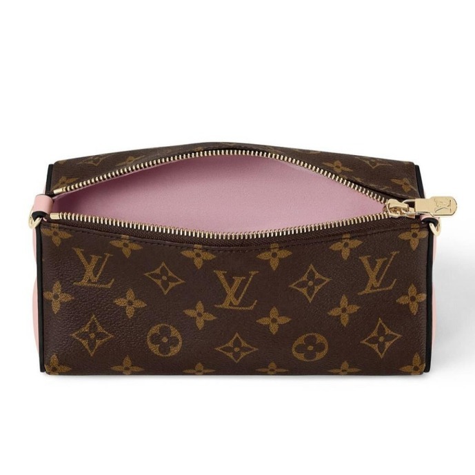 《Louis Vuittonの美しさを纏う》LV ブルームポーチ M11672 M11303 - 画像 (9)