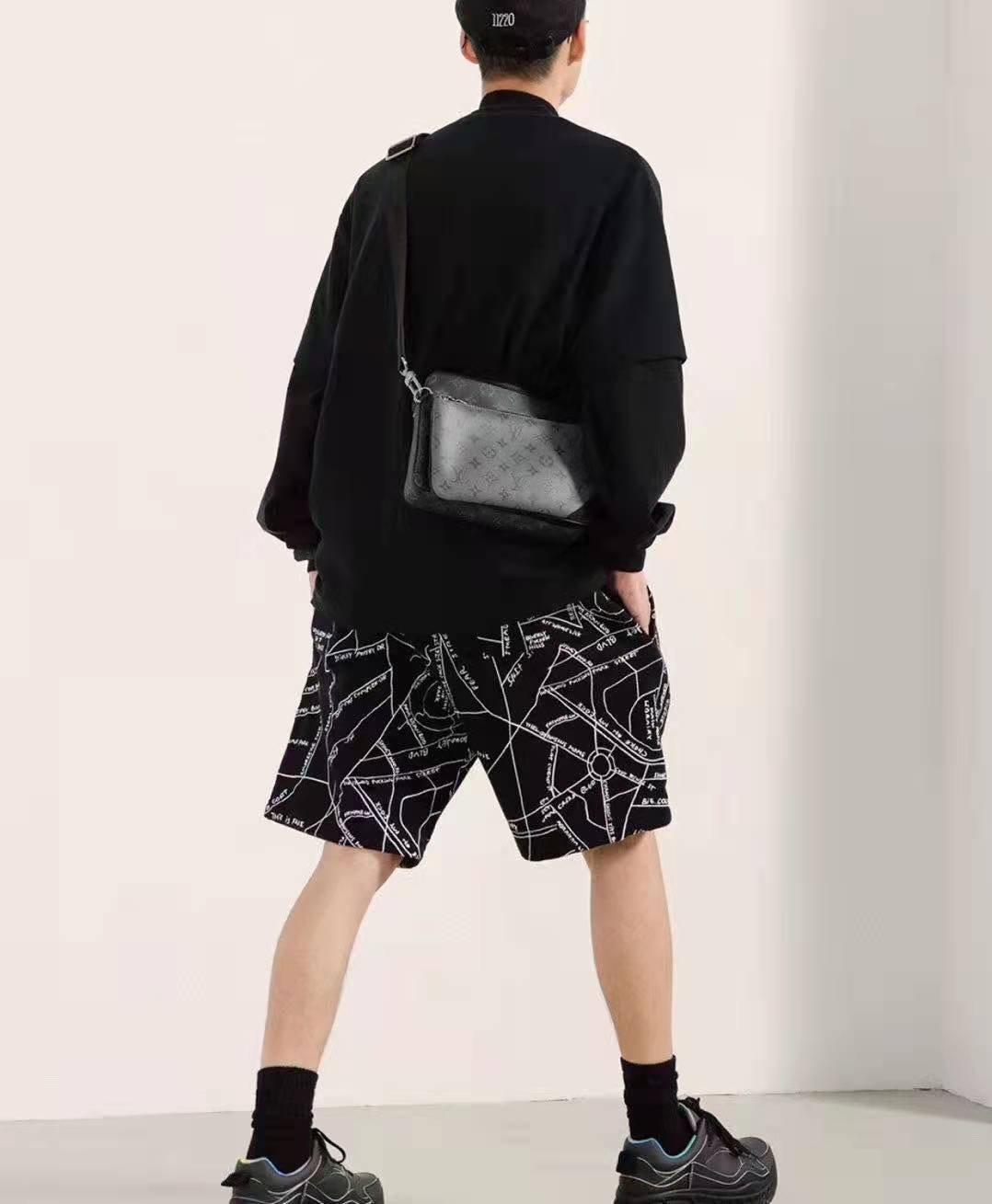 ルイヴィトン★最新作M69443 トリオ・メッセンジャーバッグ★関税込み - 画像 (4)