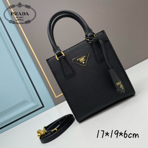 【 PRADA 公式 旗艦店】 プラダ ハンドバッグ 当日出荷 好評に付き再入荷！17*19*6CM