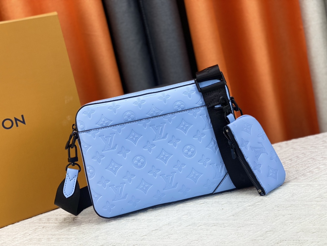 ★Louis Vuitton★フルレザー型押しメッセンジャーバッグ SPRINTER メッセンジャーバッグ M69827 M69443 - 画像 (19)