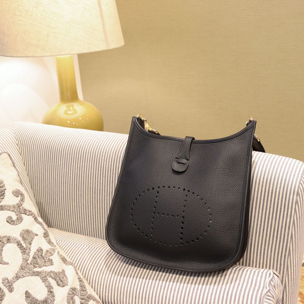 入手困難☆完売必至HERMES エルメス Evelyne III 29 エブリンPM - 画像 (13)