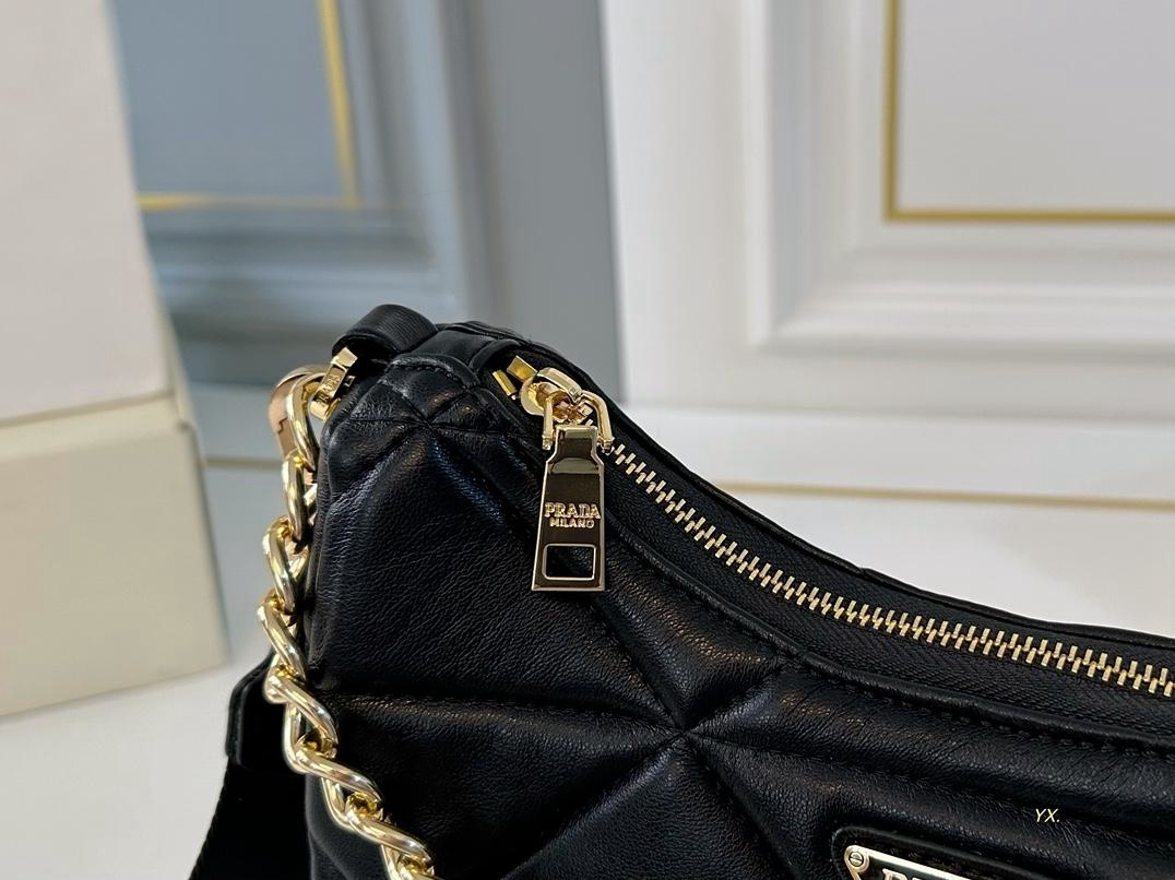 【PRADA 公式 旗艦店】プラダ 斜めがけバッグ 当日出荷 好評に付き再入荷!26*13CM 240719 - 画像 (10)